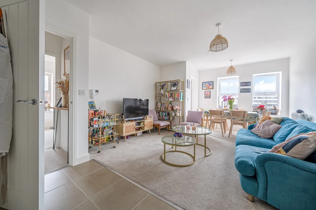 Toye Avenue, London, N20, photo 7