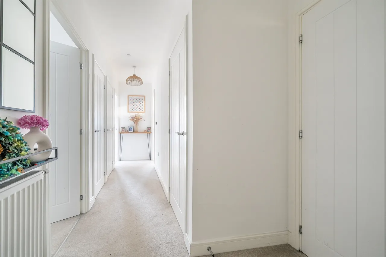 Toye Avenue, London, N20, photo 10