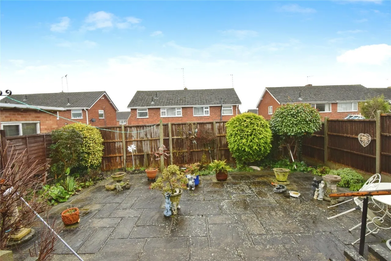 Buckfast Close, Wigston, LE18, photo 11