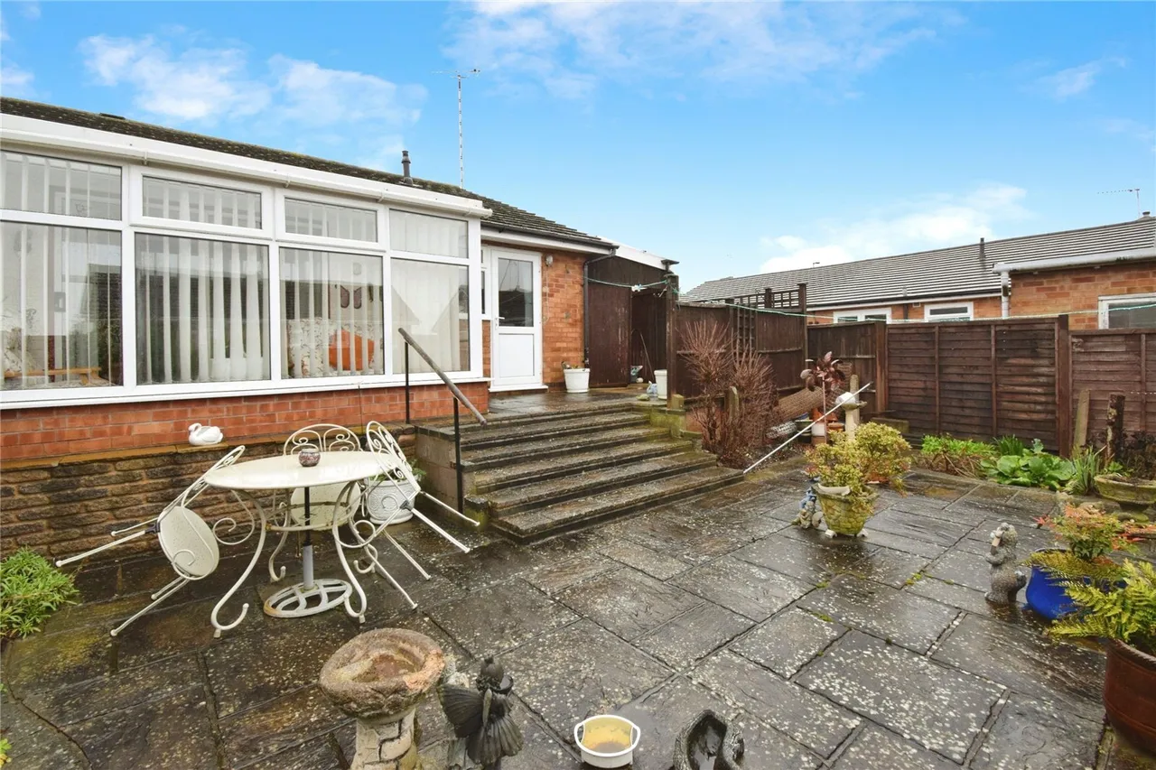 Buckfast Close, Wigston, LE18, photo 10
