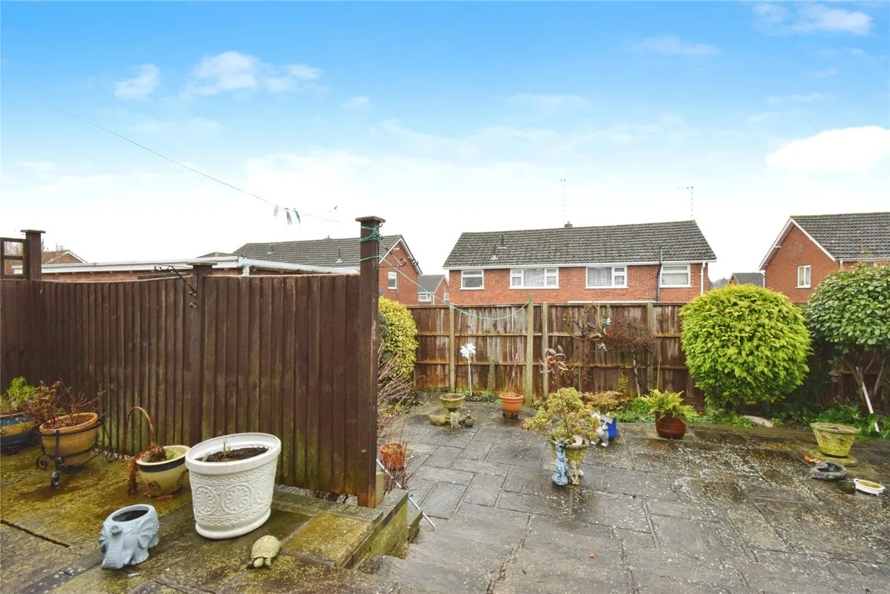 Buckfast Close, Wigston, LE18, photo 17
