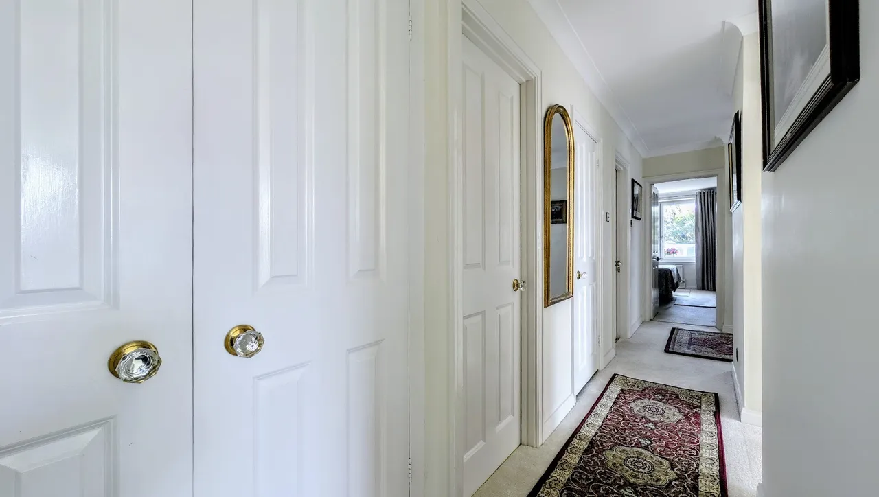 West Parade, Worthing, BN11, photo 10