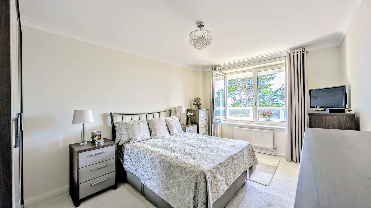 West Parade, Worthing, BN11, photo 7