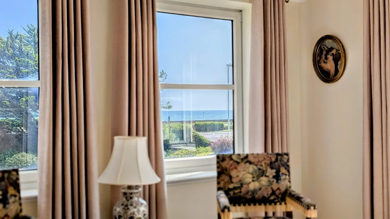 West Parade, Worthing, BN11, photo 17