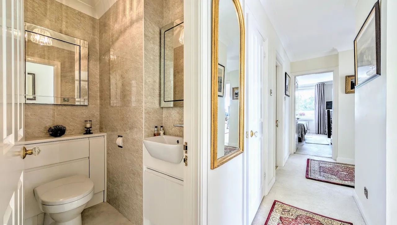 West Parade, Worthing, BN11, photo 9