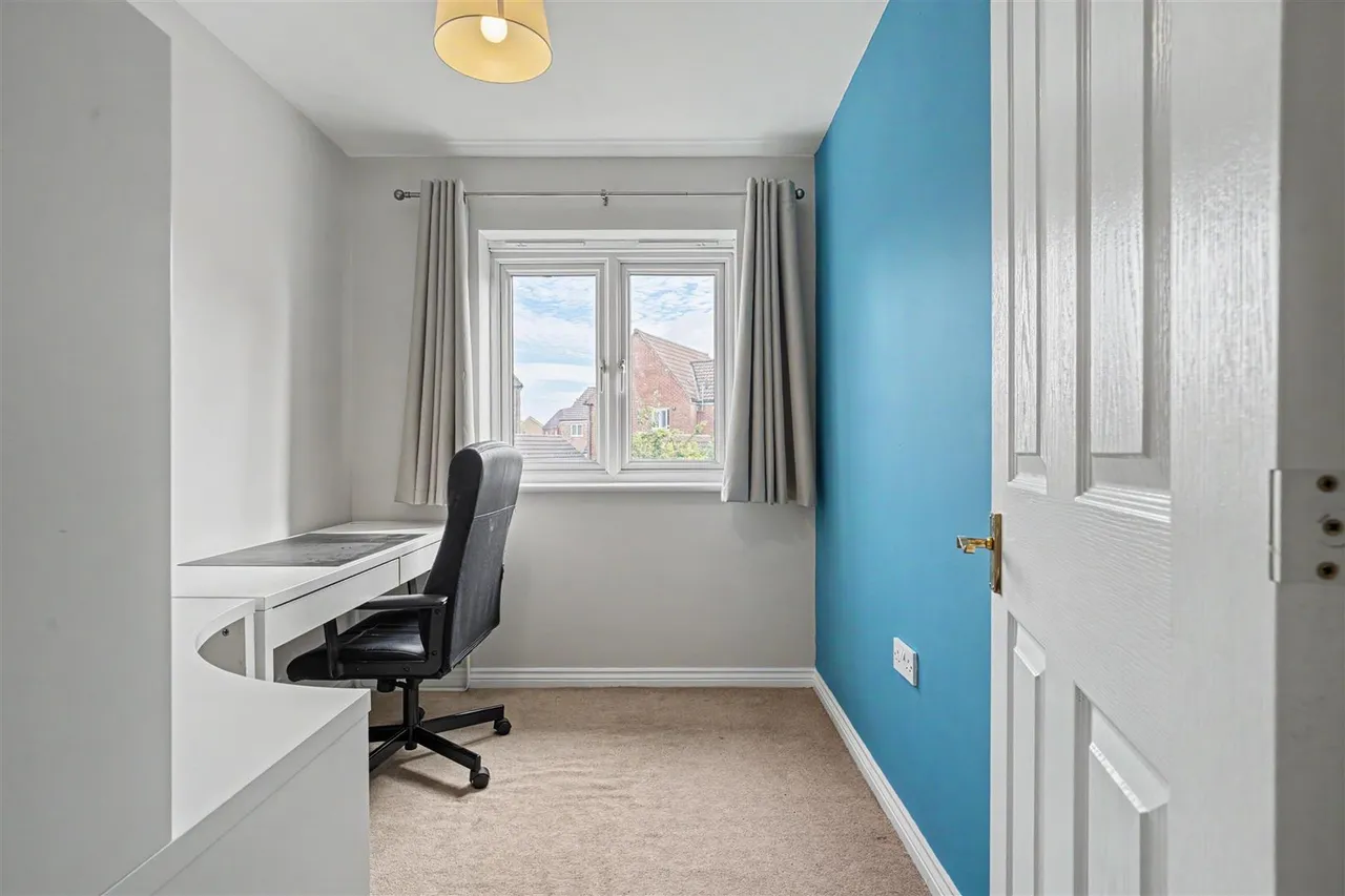 Wren Place, Gillingham, photo 6
