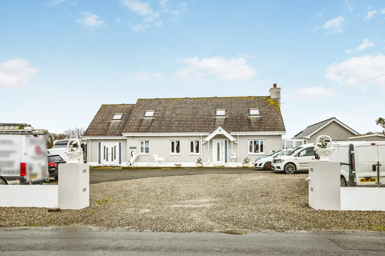 4 bed house for sale, Ffosyffin, Aberaeron, SA46