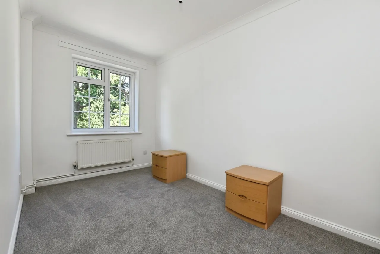 Bishops Close, Basildon, Essex, SS13, photo 12