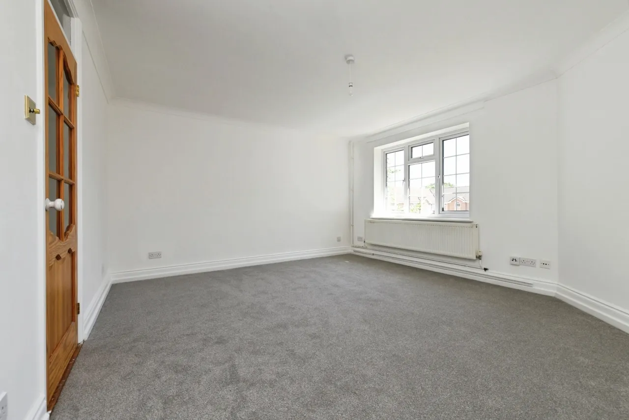 Bishops Close, Basildon, Essex, SS13, photo 3