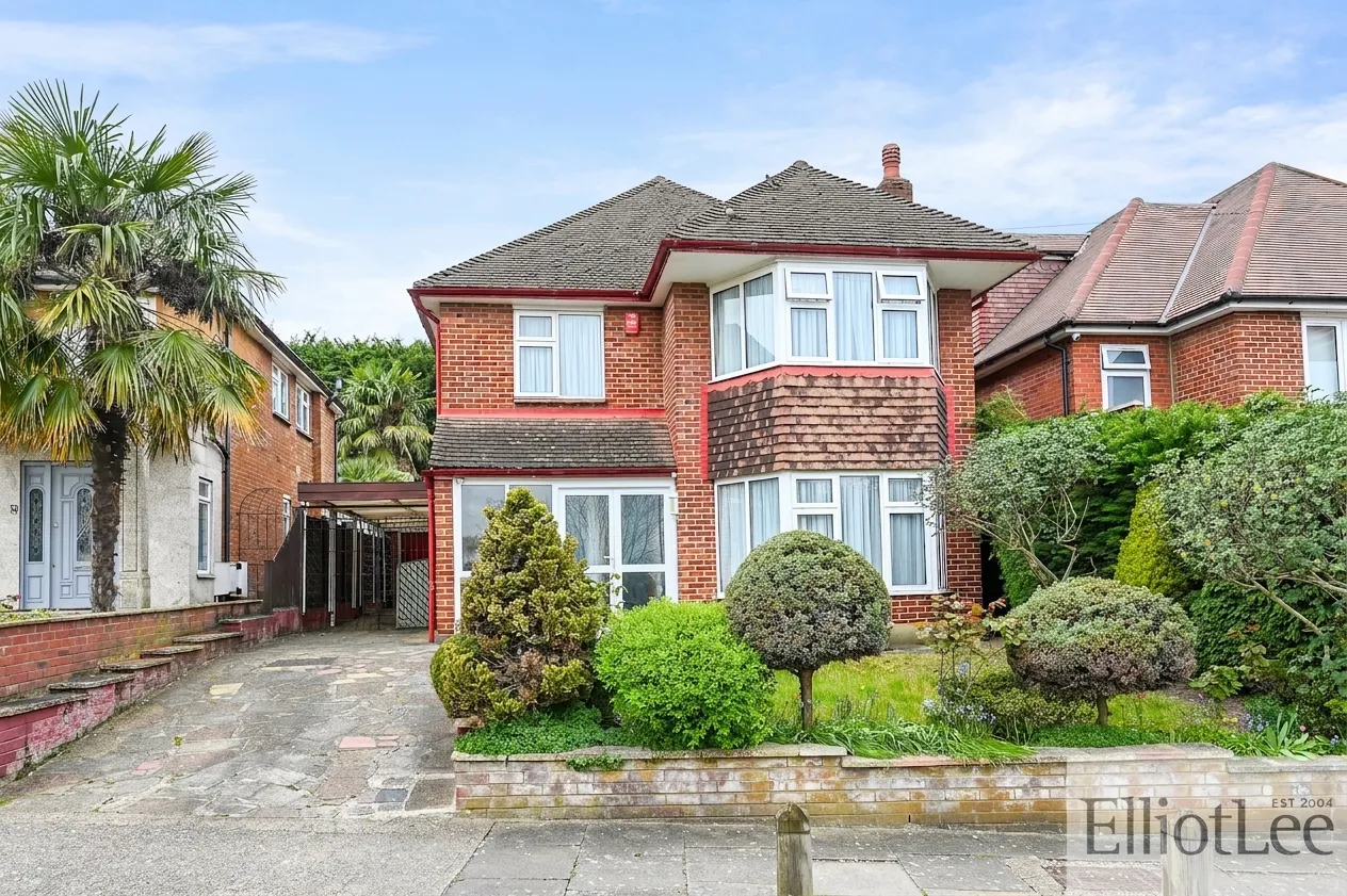 3 bed house for sale — Bengeworth Road, Harrow, HA1