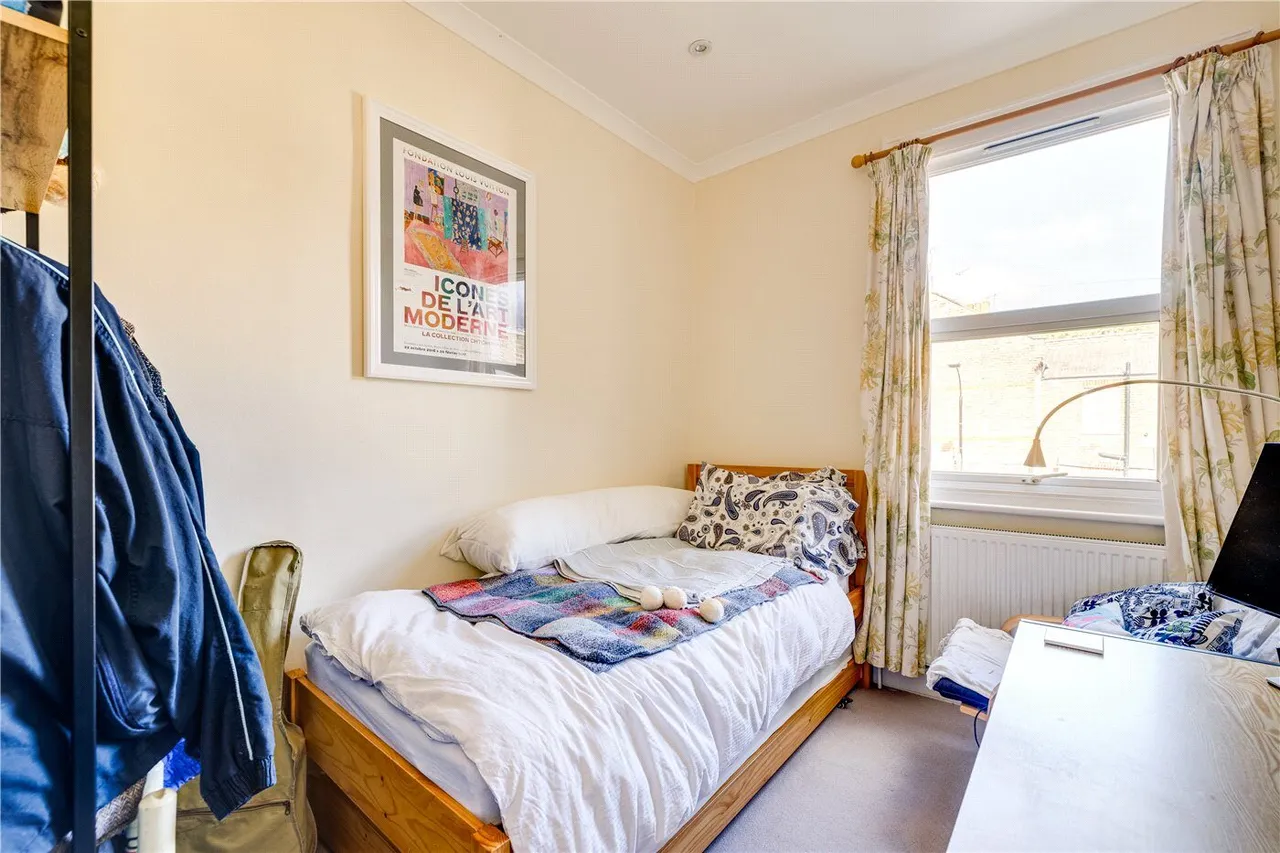 Fulham Palace Road, London, SW6, photo 6