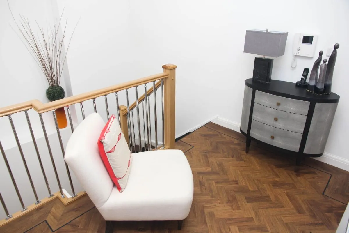 Infirmary Hill, Truro, TR1, photo 12