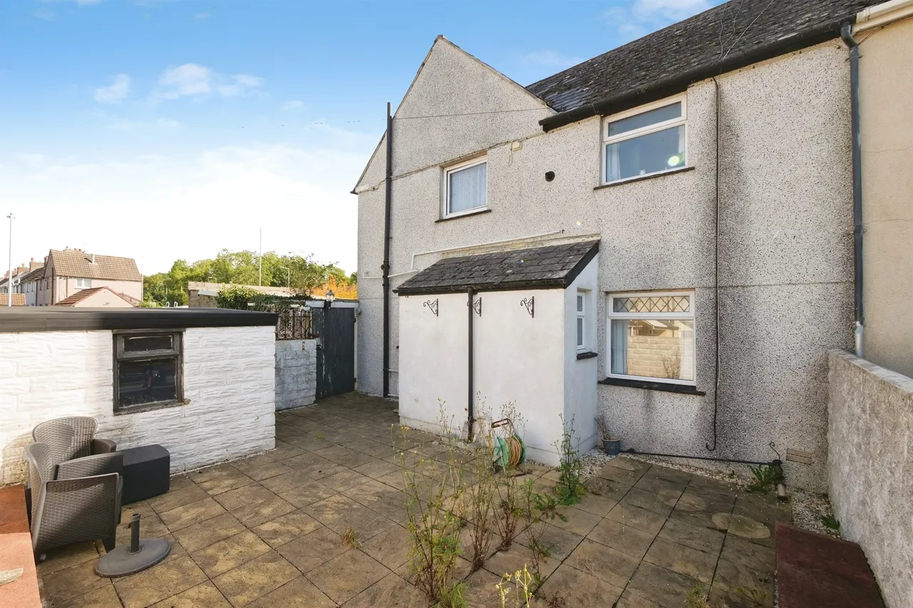 Pendre BRIDGEND, CF31, photo 16