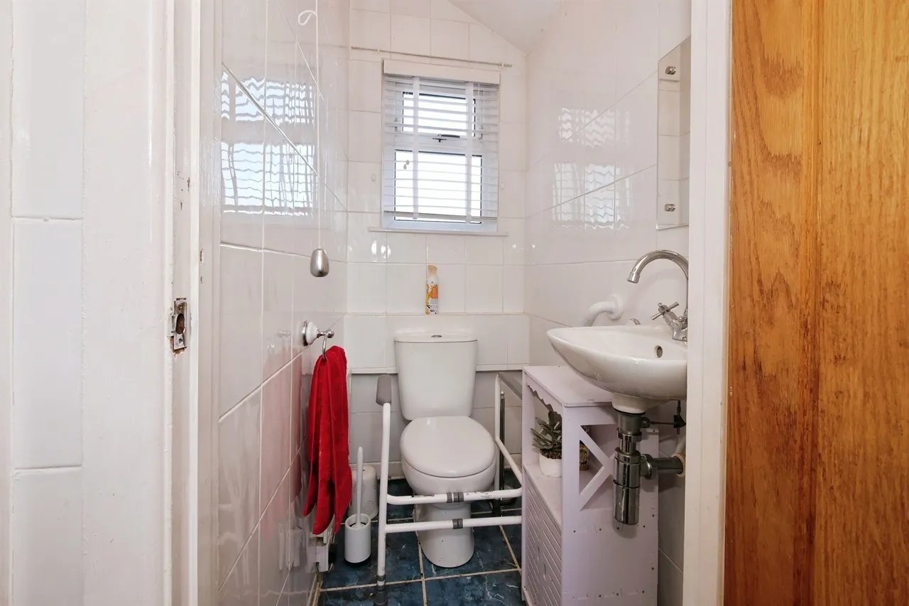 Pendre BRIDGEND, CF31, photo 7