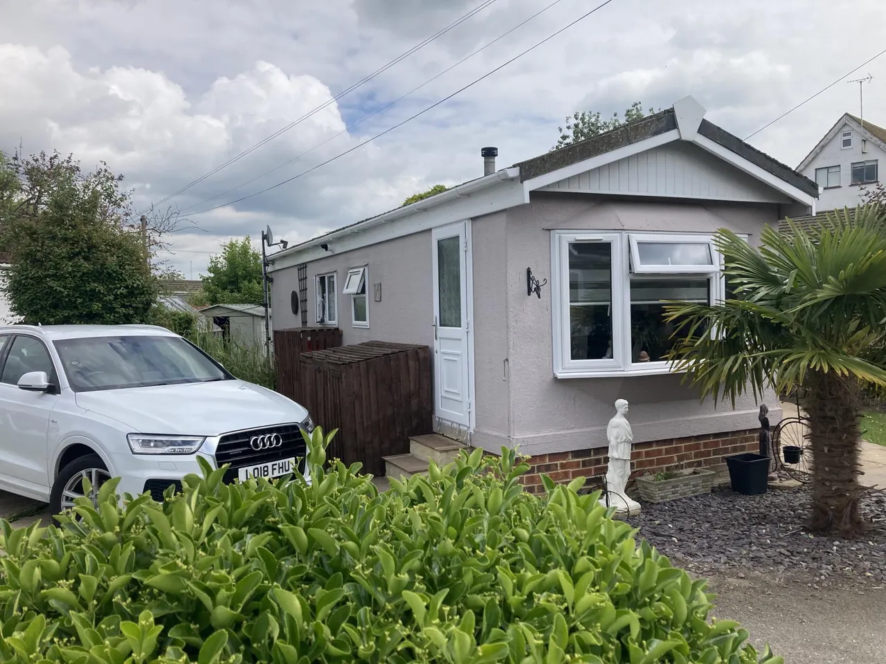 1 bed park home for sale, Main Street, The Dome Village, SS5