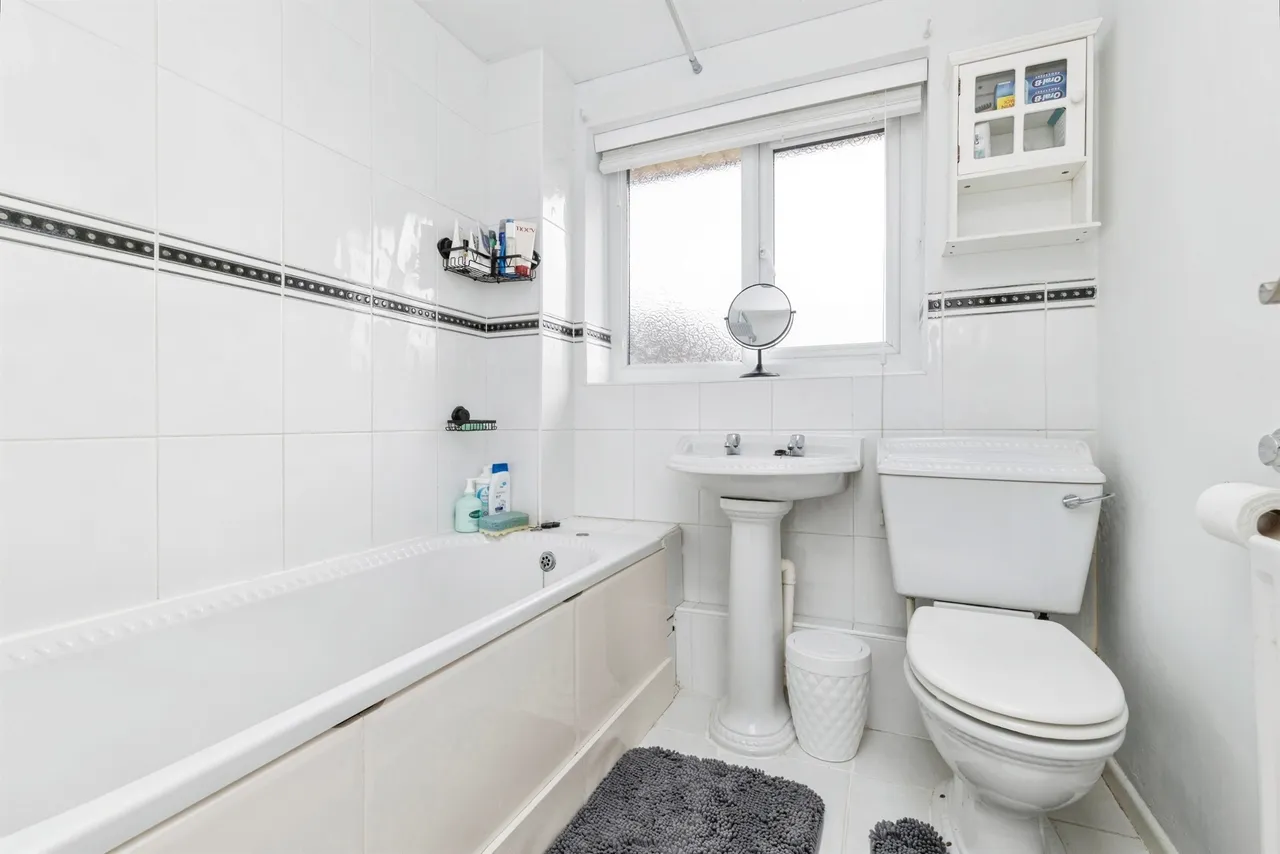 Lithgo Close, Hartlepool, TS25, photo 11