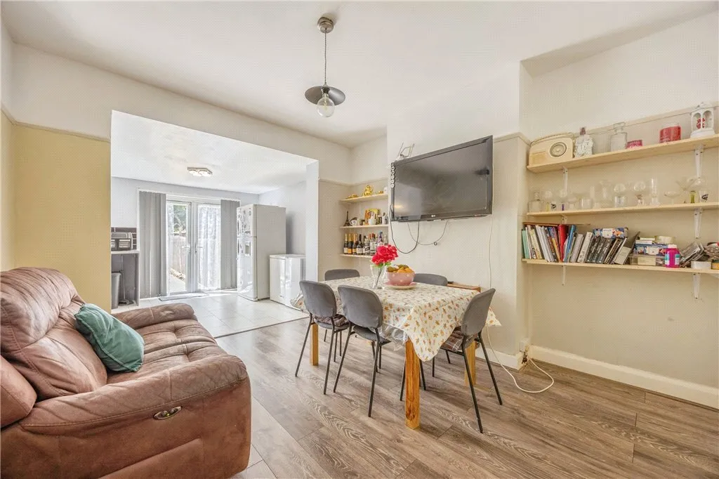 Pentlands Close, Mitcham, CR4, photo 4