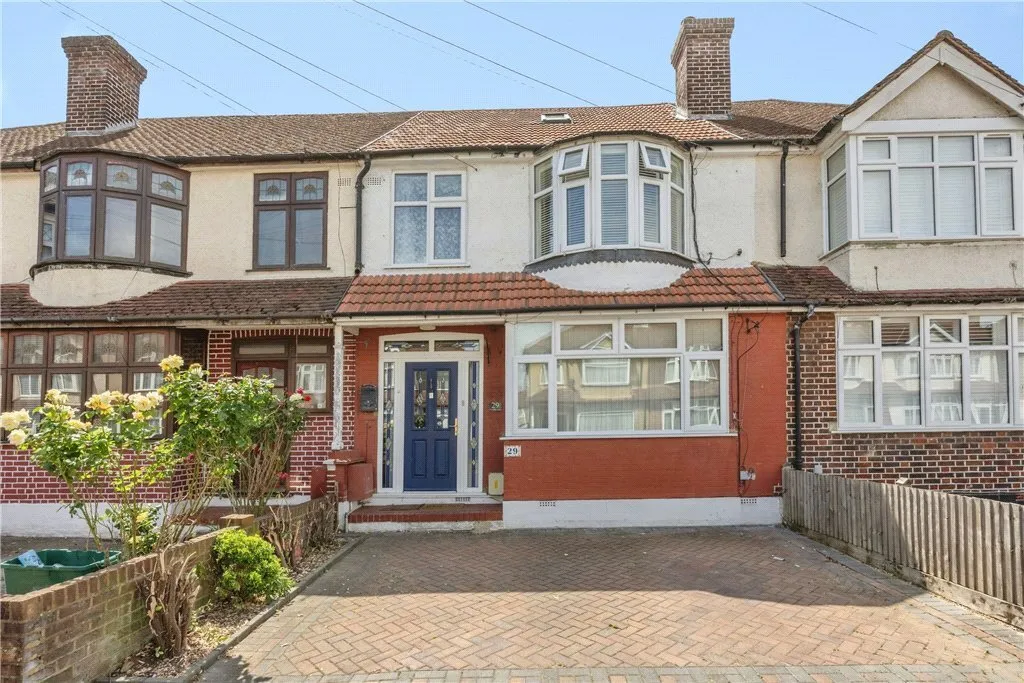 Pentlands Close, Mitcham, CR4, photo 25
