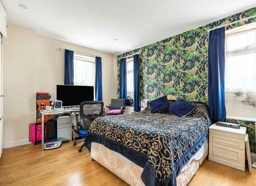 Great West Road, Hounslow, TW5, photo 6