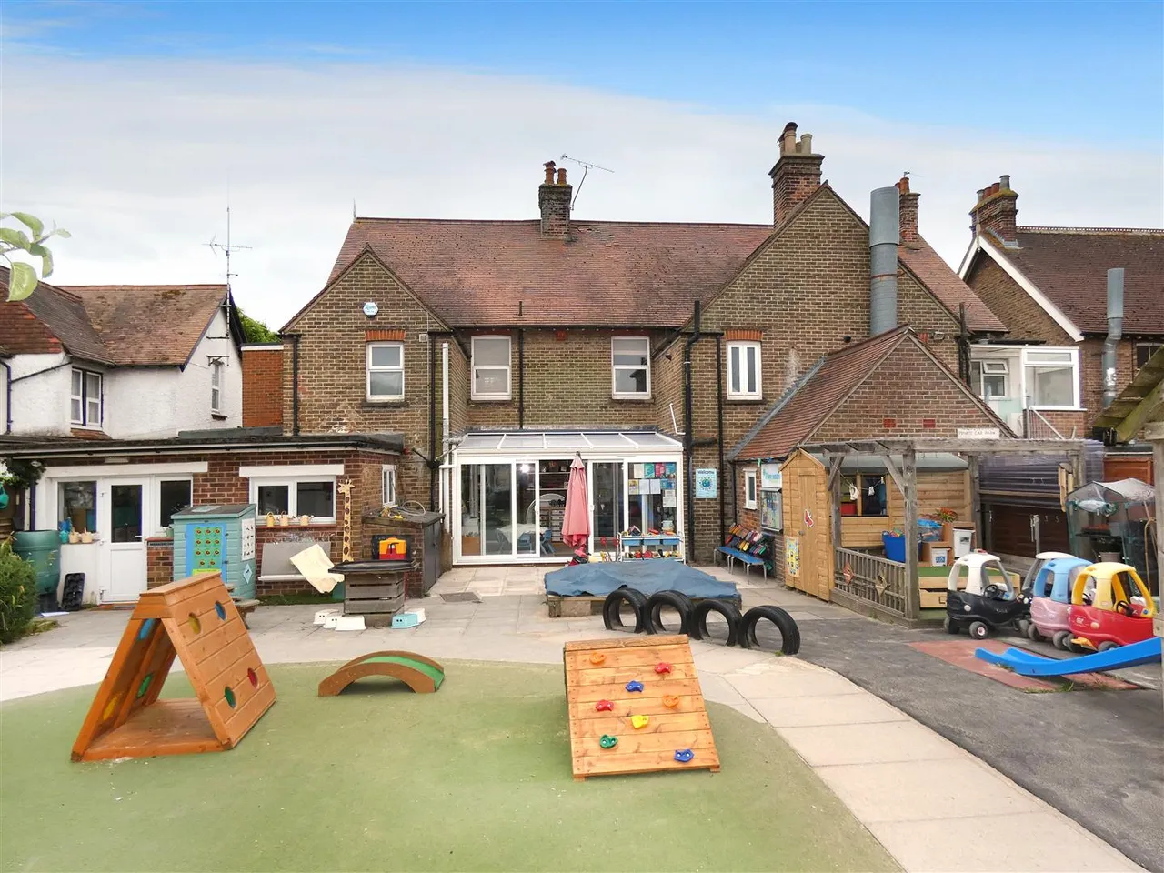 The Street, Rustington, photo 2