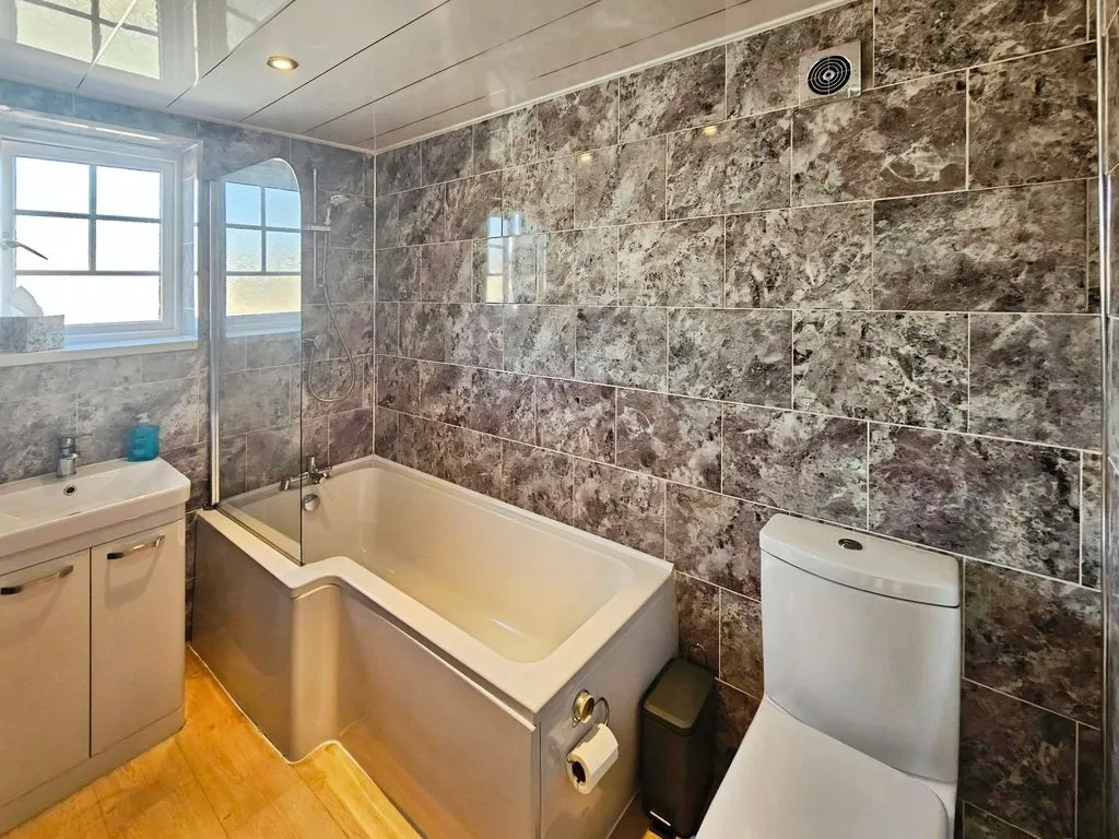 Bedlington, NE22, photo 6