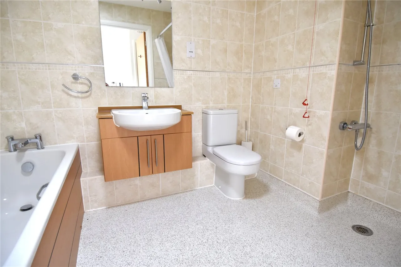 Hanbury Road, Droitwich, Worcestershire, WR9 8GD, photo 8