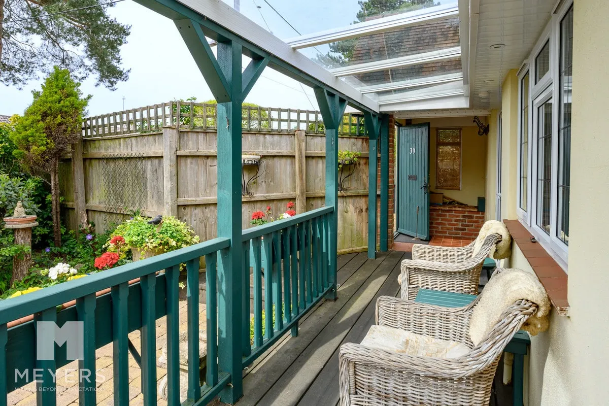 Cedar Avenue, St. Leonards, BH24, photo 5