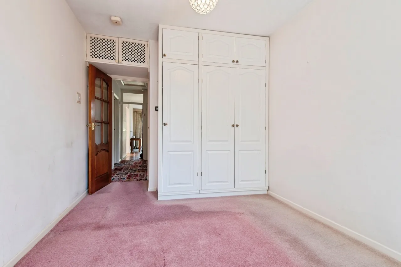 Whitehill Road, Hitchin, Hertfordshire, SG4, photo 8
