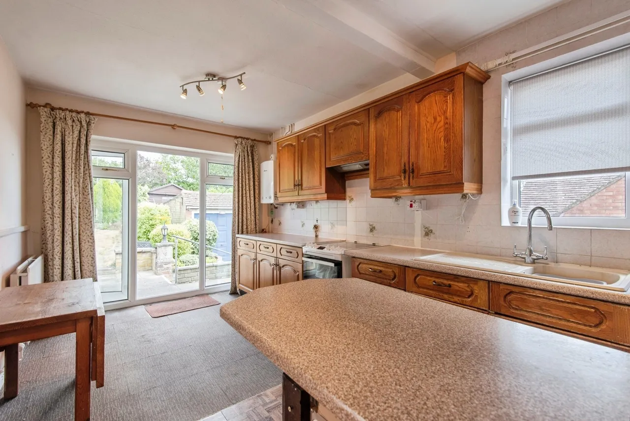 Whitehill Road, Hitchin, Hertfordshire, SG4, photo 4