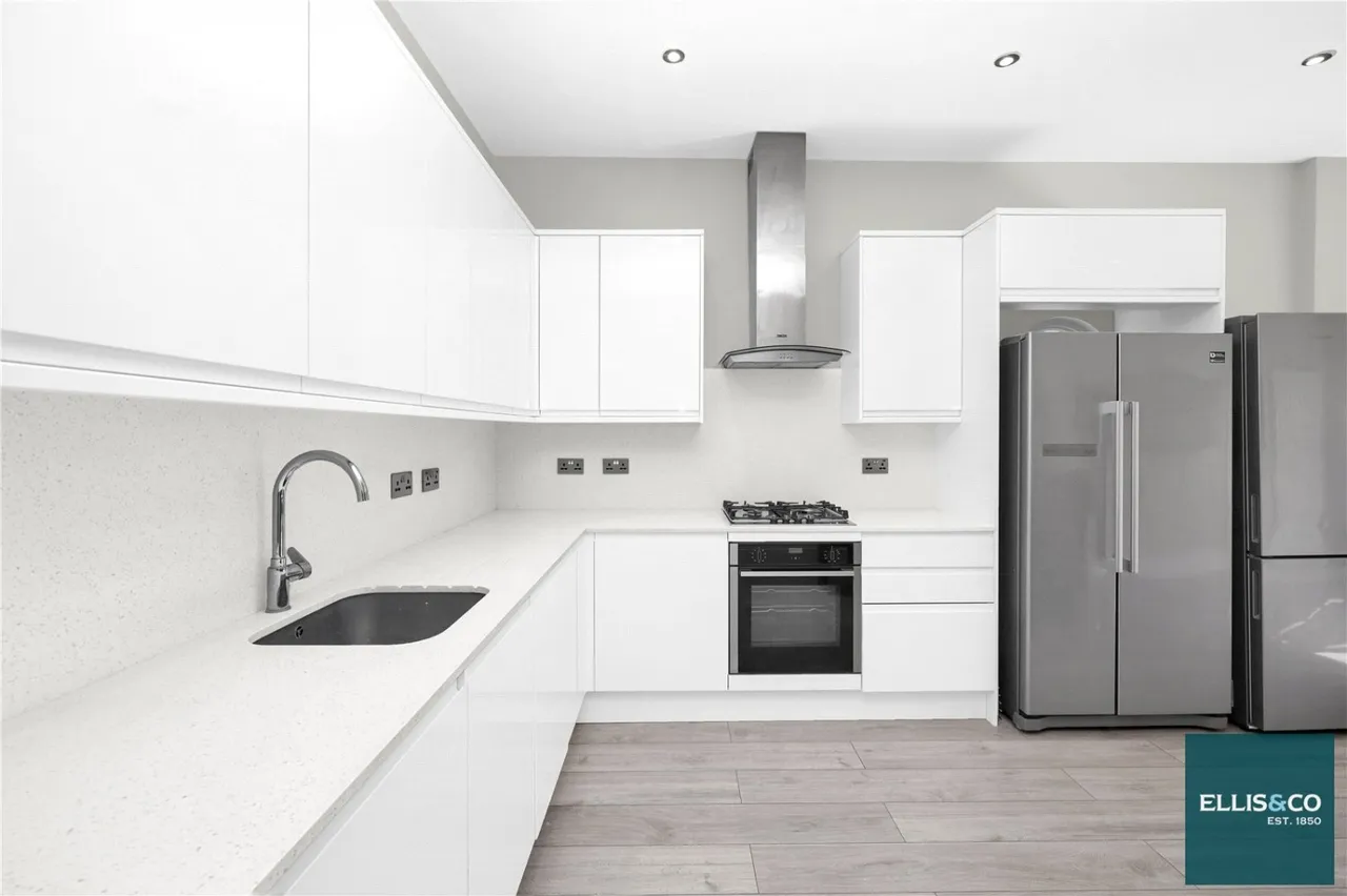 Nether Street, Woodside Park, N12, photo 4