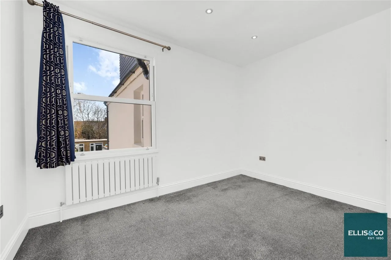 Nether Street, Woodside Park, N12, photo 15