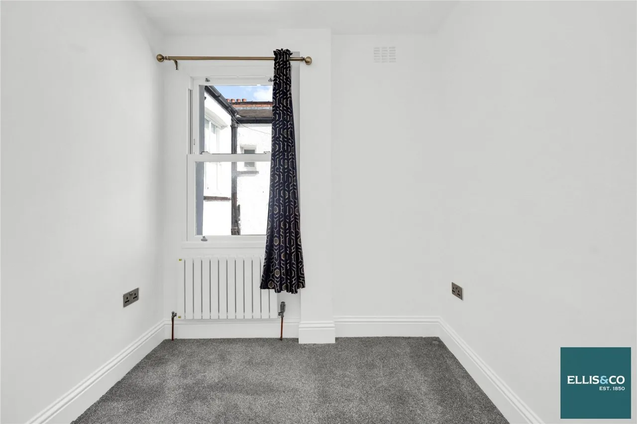 Nether Street, Woodside Park, N12, photo 18