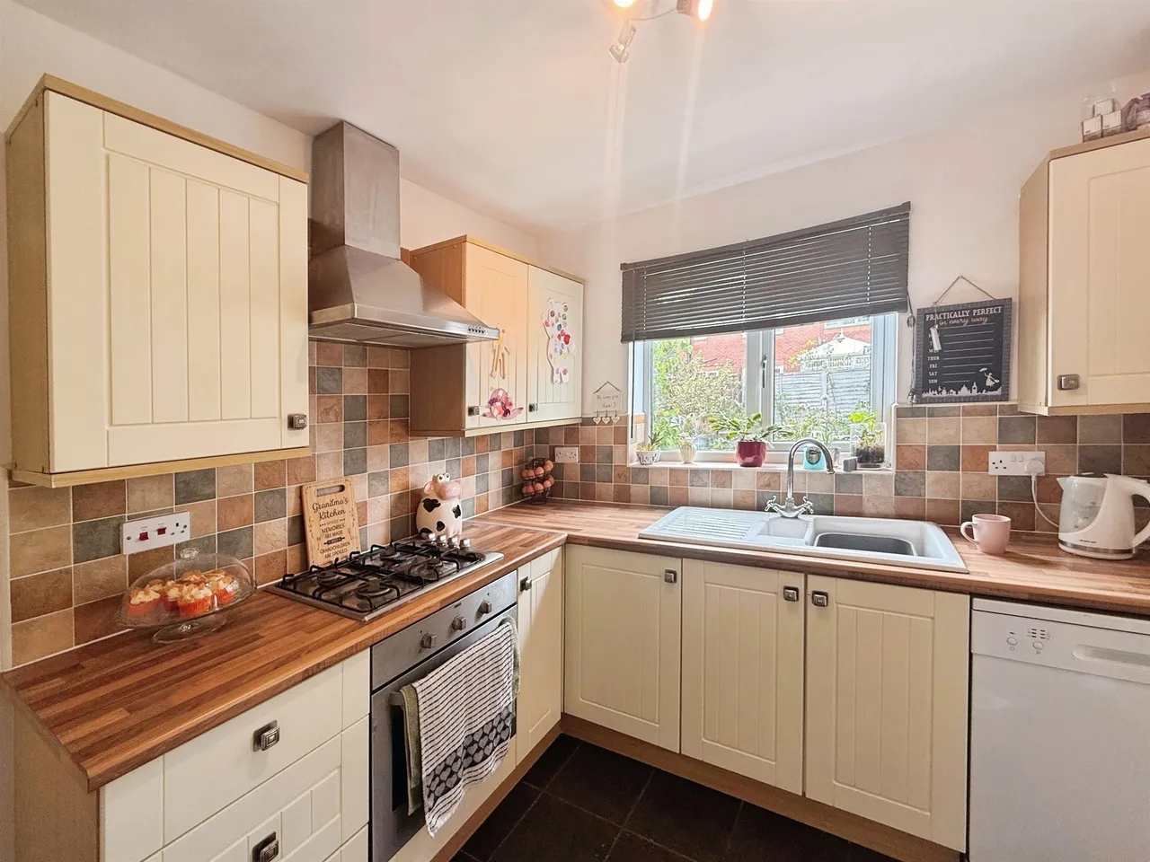Deer Park Way, Beverley, HU17, photo 2