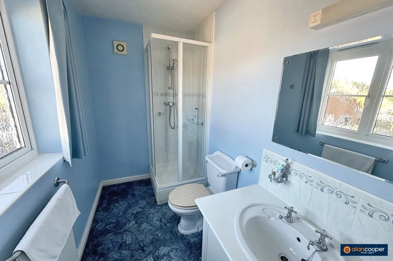 Upton Drive, Maple Park, CV11, photo 9