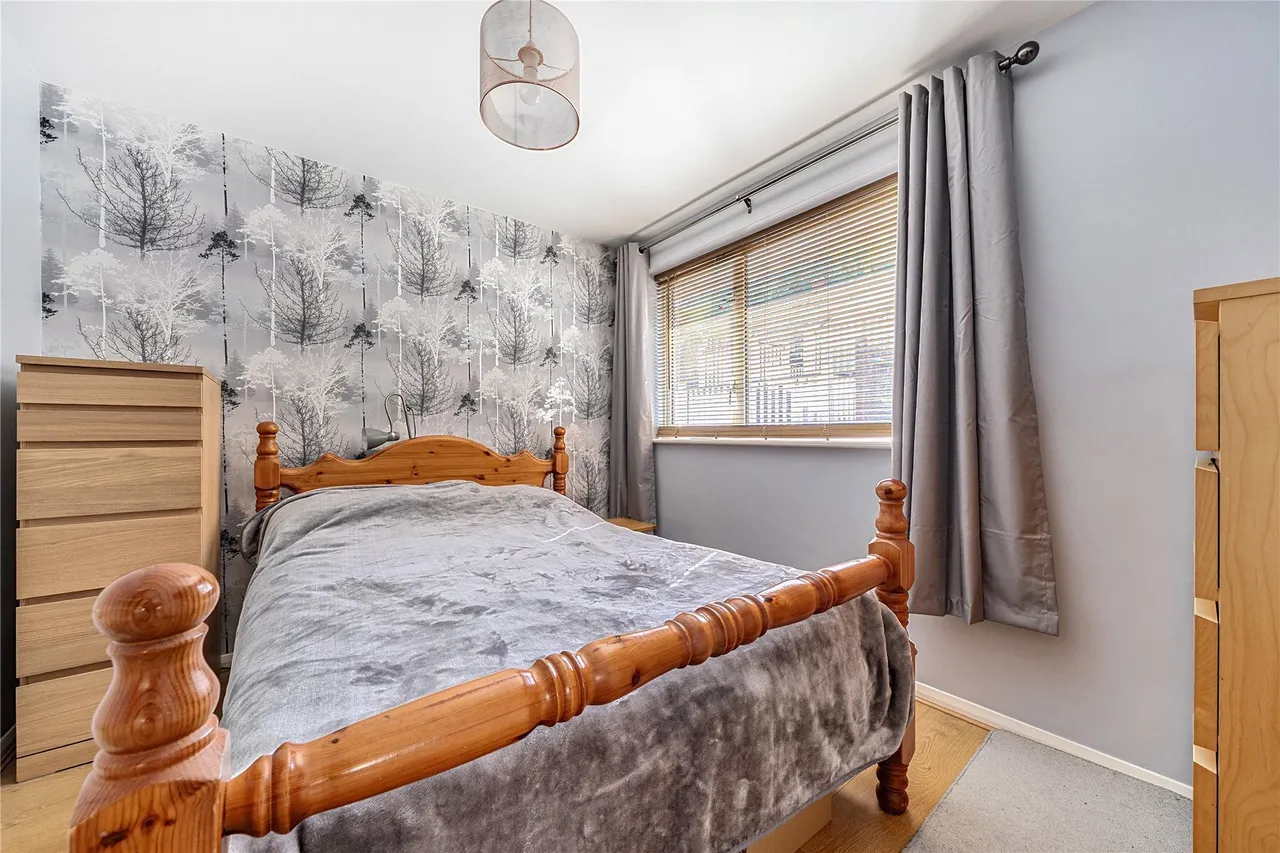 Flamborough Close, Westerham, Kent, TN16, photo 12