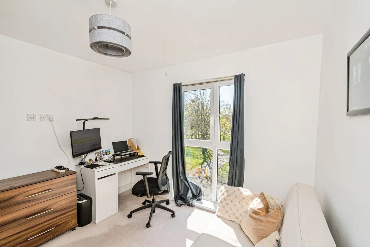 Meridian Way, Southampton, SO14, photo 11