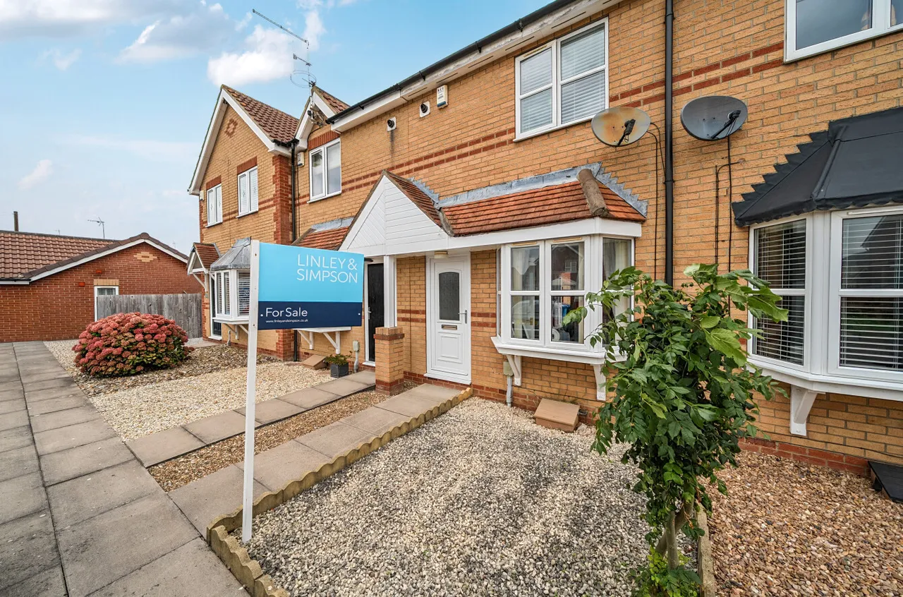 Newby Close, Kingswood, HU7, photo 11