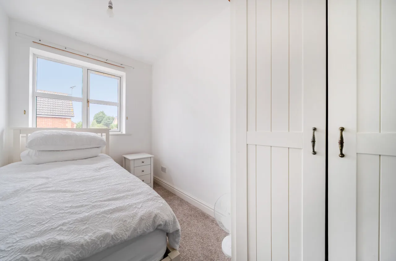 Newby Close, Kingswood, HU7, photo 8