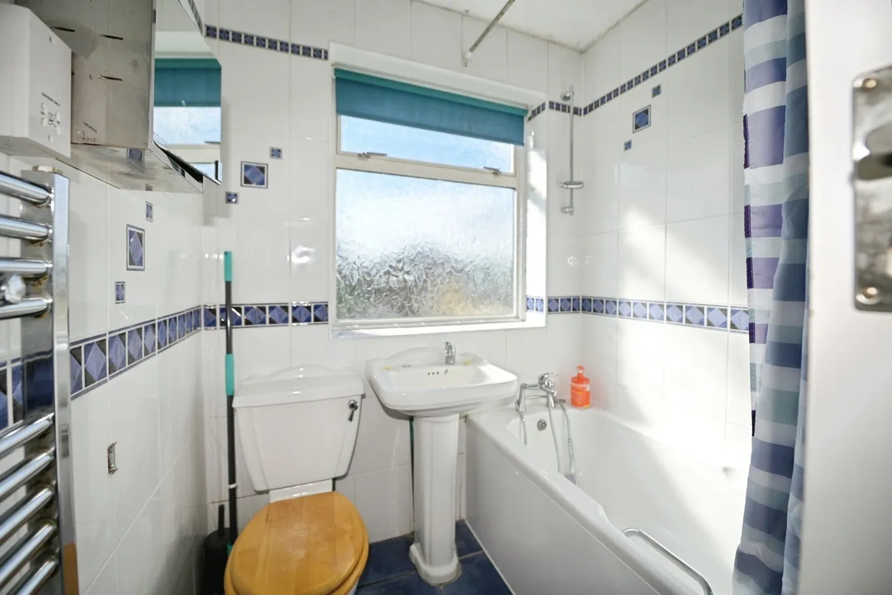 Mawney Road, Romford, RM7, photo 15