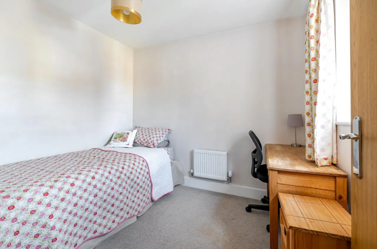 Avenue De Gien, Malmesbury, SN16, photo 12