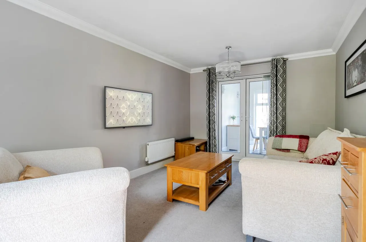 Avenue De Gien, Malmesbury, SN16, photo 3