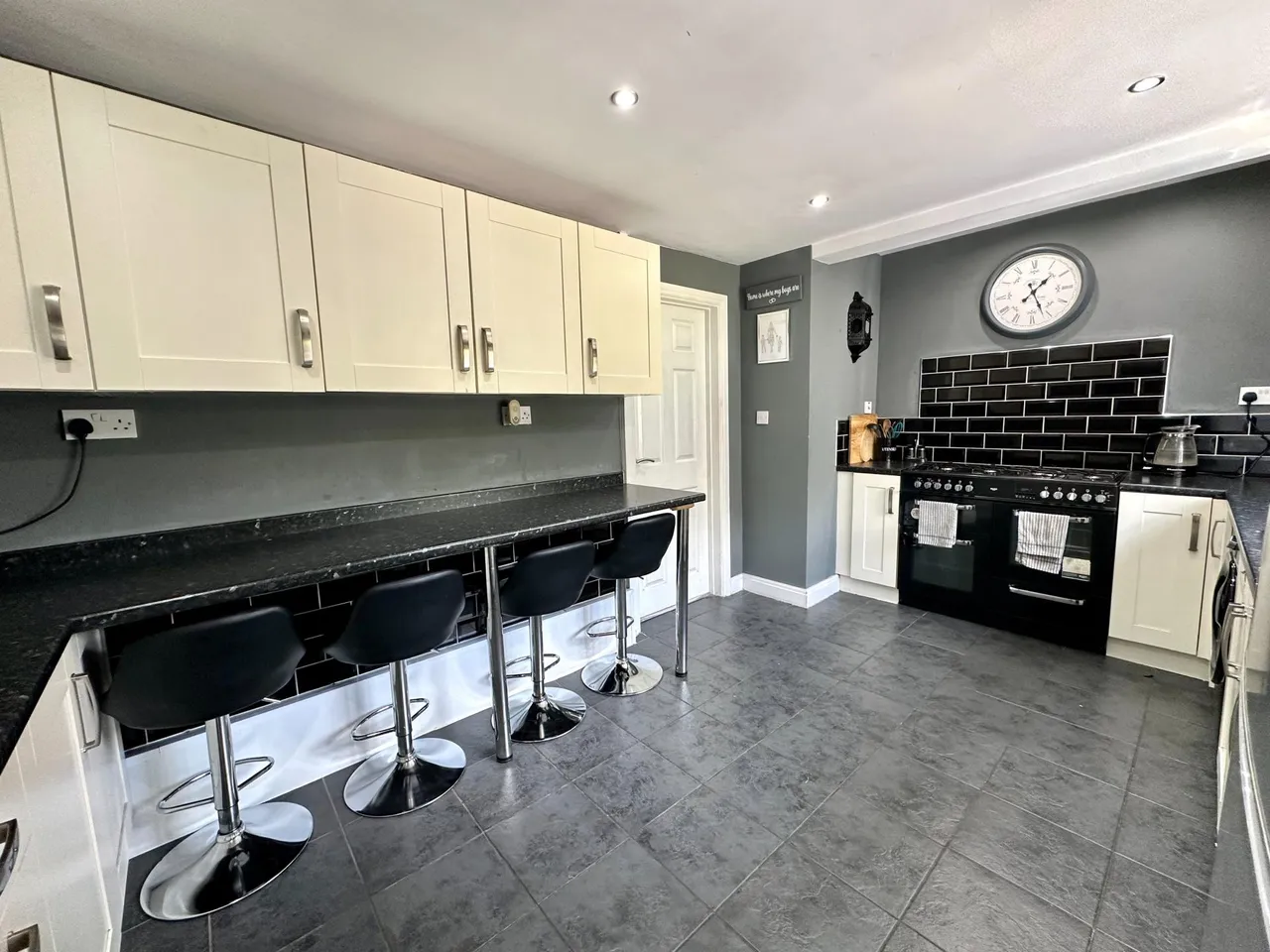 Sheldon Avenue, Wednesbury, WS10, photo 6
