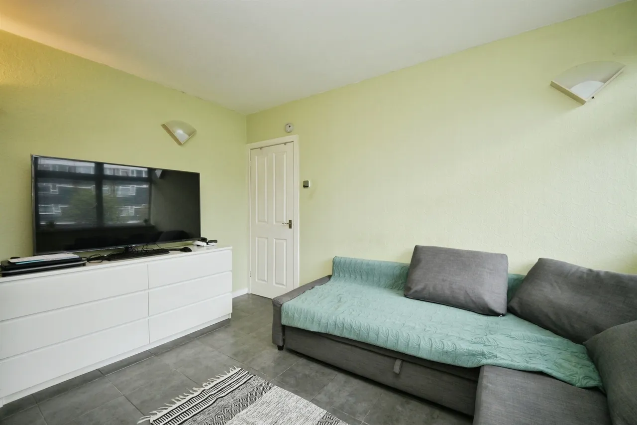 Amberry Court, Harlow, CM20, photo 6