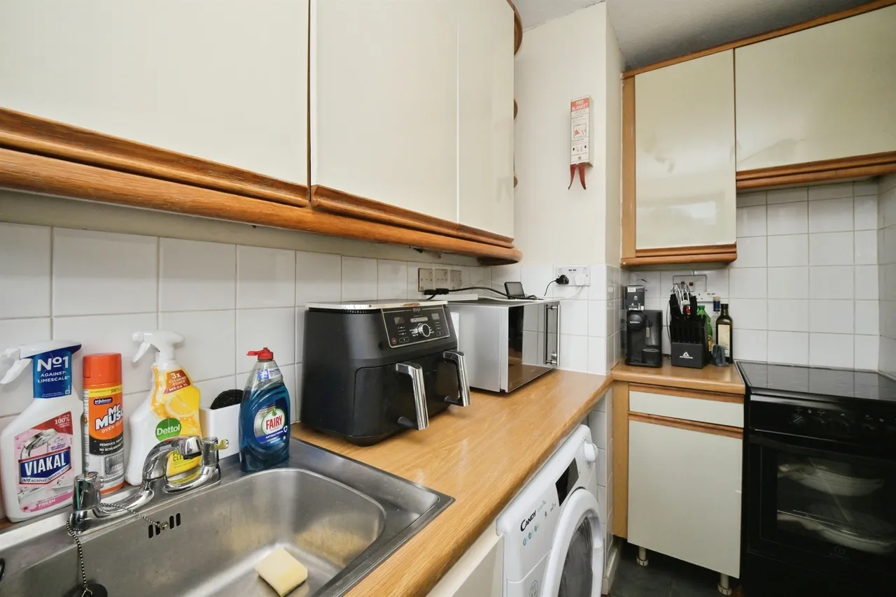 Amberry Court, Harlow, CM20, photo 2