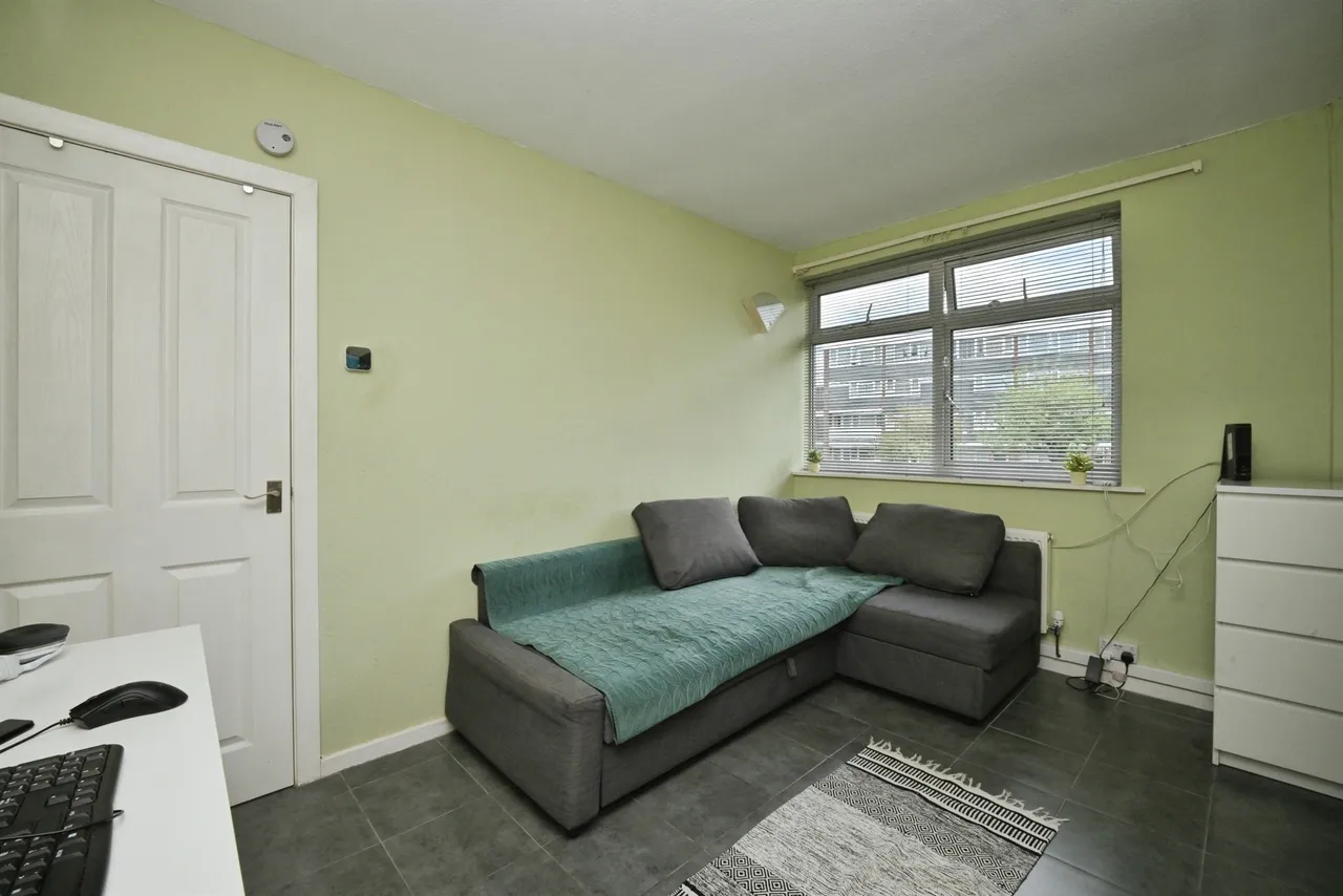 Amberry Court, Harlow, CM20, photo 4