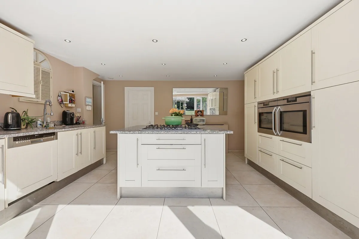 Ripley View, Loughton, IG10, photo 13