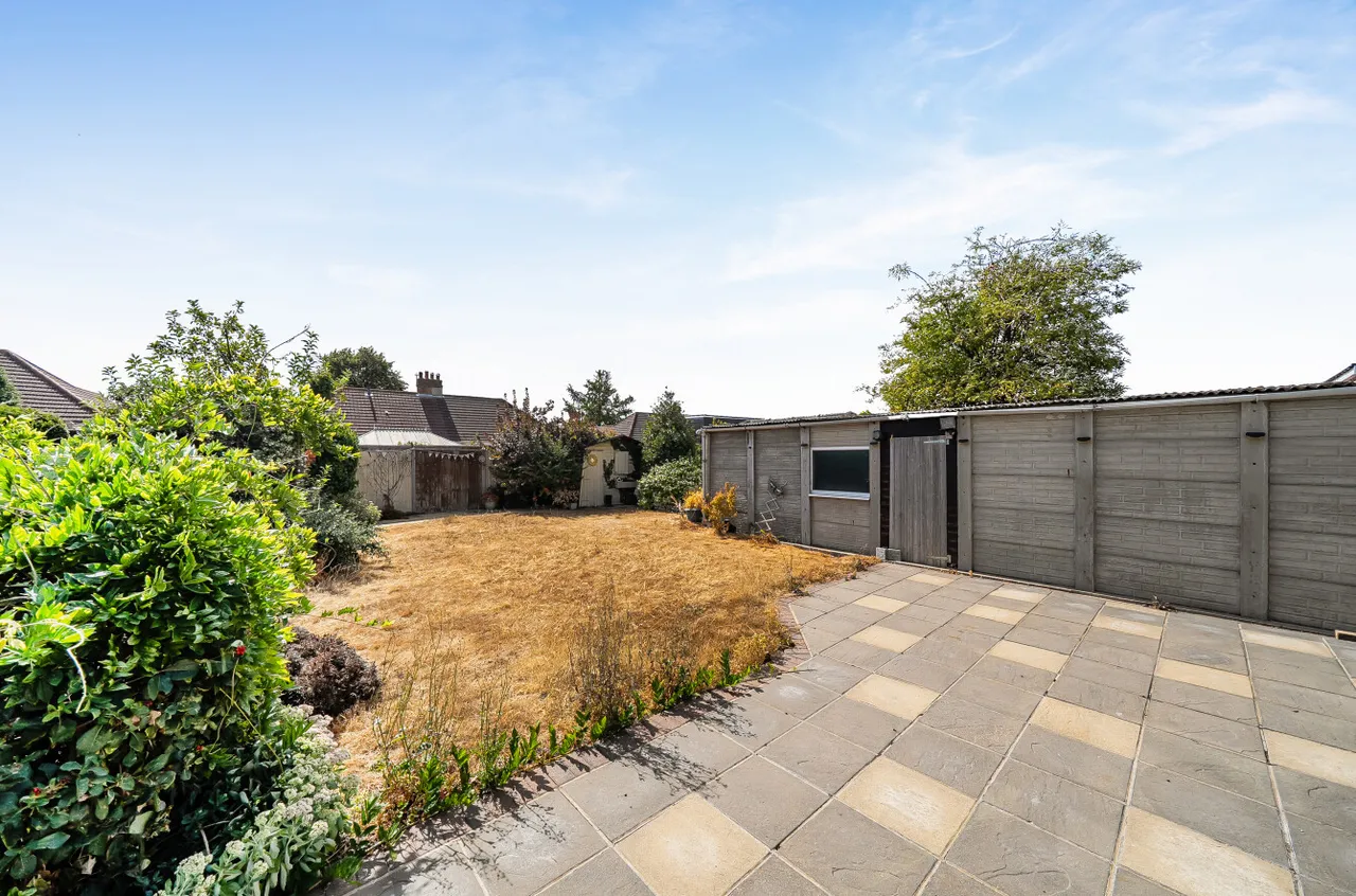 Albury Avenue,, Bexleyheath,, DA7, photo 8