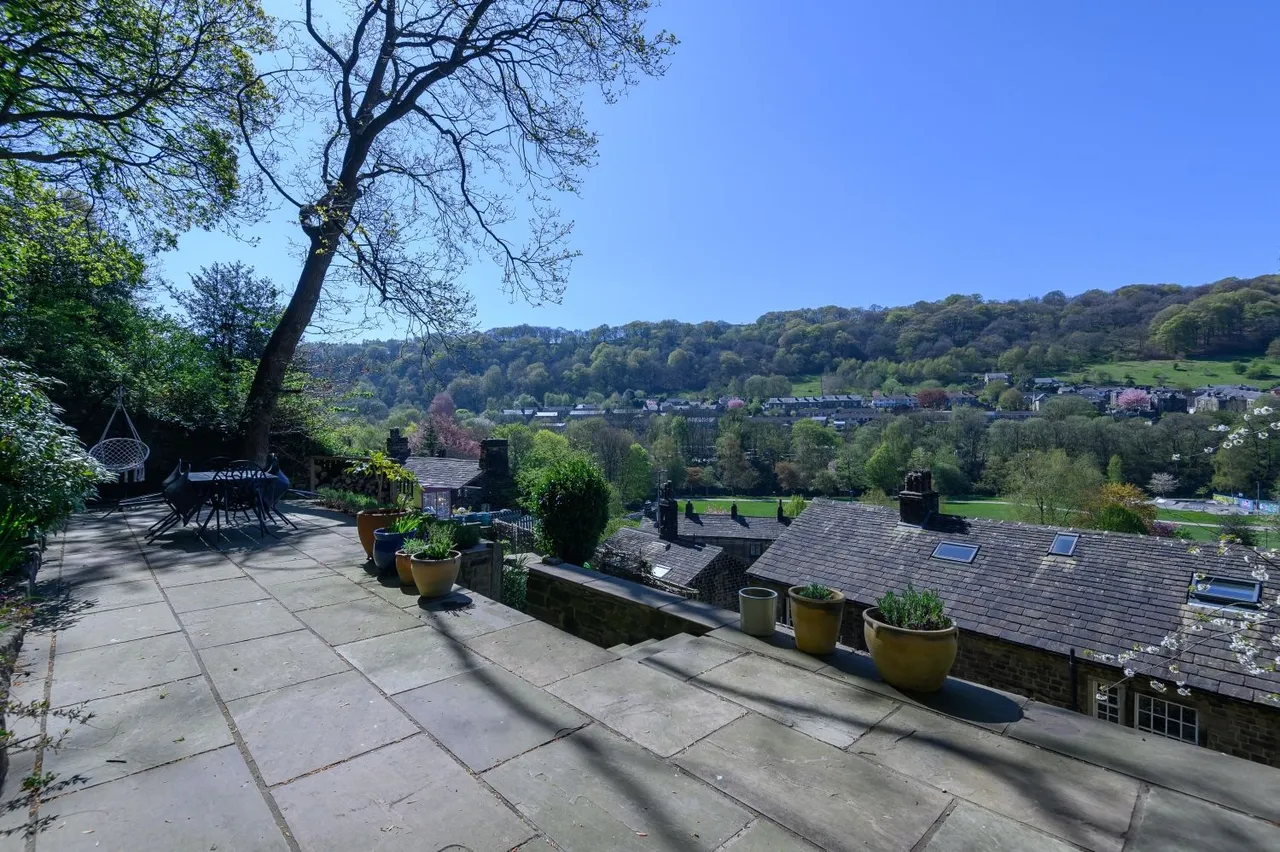 Southcliffe House, HebdenBridge, HX7, photo 53