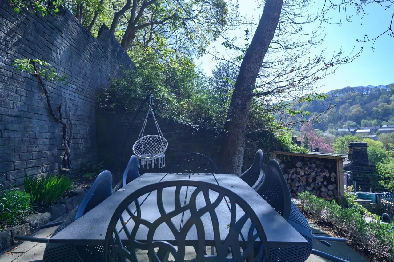Southcliffe House, HebdenBridge, HX7, photo 52