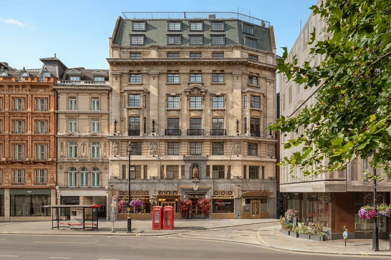 Cockspur Street, St James's, London, photo 4